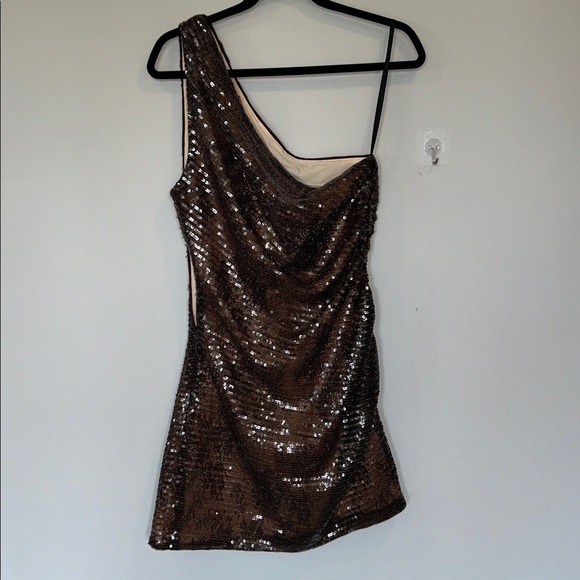 Halston SHYLA DRESS IN LACE SEQUIN Bronze NWT - Picture 8 of 12